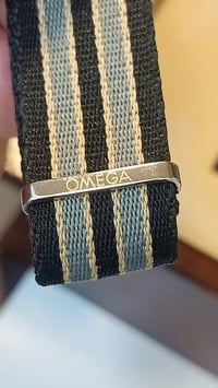 من رخصة الاخوه الاعضاء ساعه اوميكا جيمس بوند سوبر ماستر جديدة لووك للب...