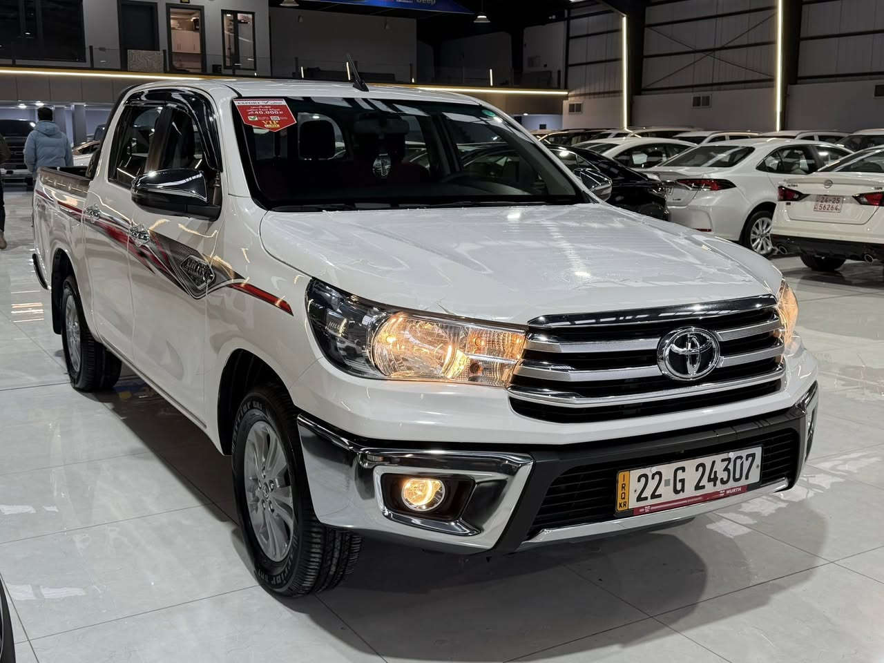 هايلوكس 2024 اوتوماتيك
فول مواصفات شركة ساز 
ماشي 55 الف حقيقي مكفول كفالة عامة
رقم أربيل بشرط تحويل و غرامة
التايرات جديد سياره جديد مابي النقص
سعرها 293 بي مجال قليل
مكان قضاء كلار شارع المعارض
***********
