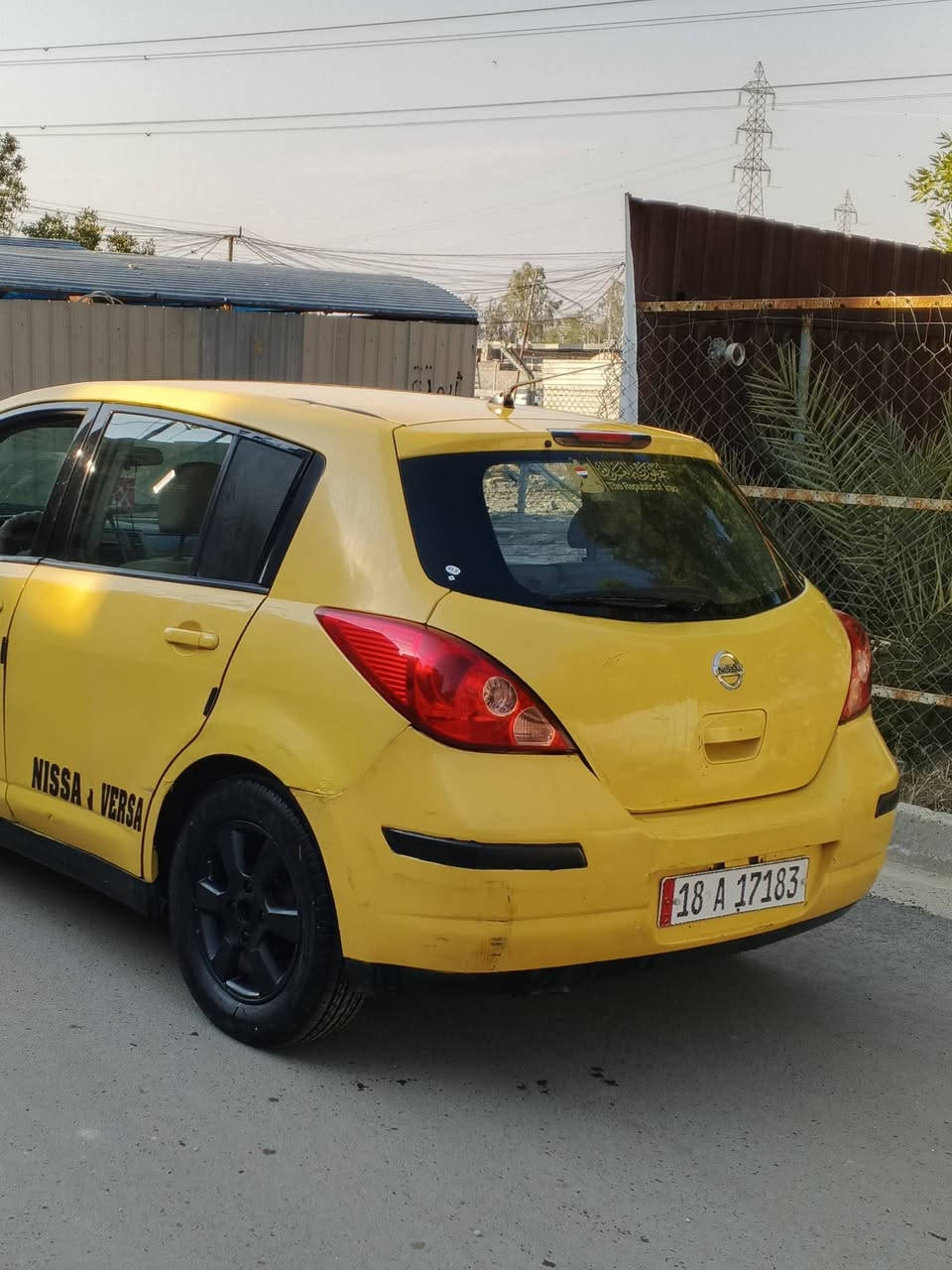 السلام عليكم 
فيرسه 2009 باسمي تحويل ثاني يوم بلتاجيات
كير مكينه بلجيس
تخم تاير جديد
كير اي تي المرغوب
مكينه1800
تبريد ثلج
صدر جديد
سياره بلاديه 
حادثها جاملخ امامي وبنيد
سعر 60وبيها مجال للطيبين بكاني بغداد الشعب
***********
‏‪***********‬‏
