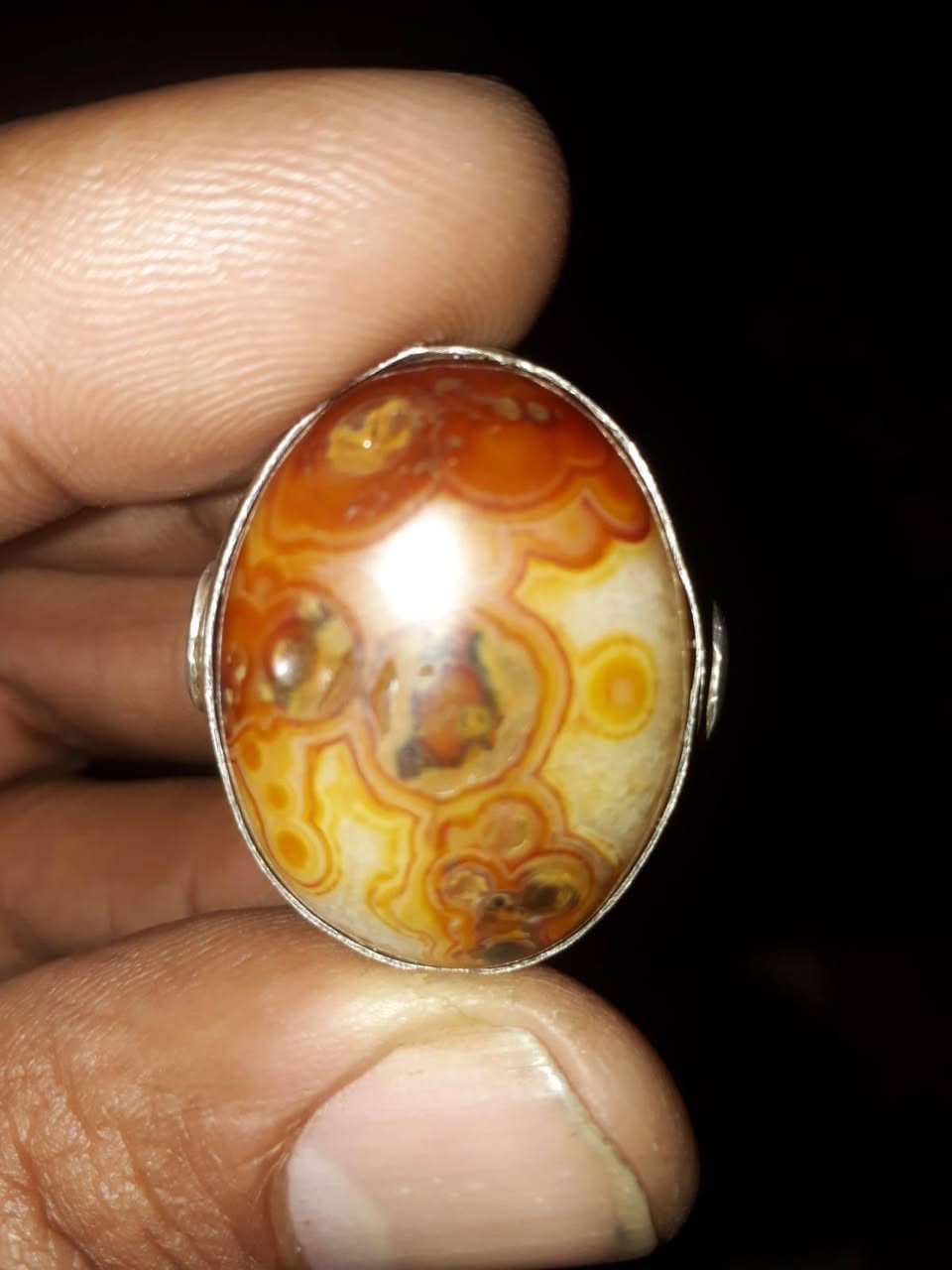 محبس سليماني دهن ودبس صياغه يدويه حلوه قياس٢٥سعر ٥٠الف بغداد


**إذا كنت صاحب هذا الإعلان وتريد حذفه لأي سبب، رجاءا أرسل رسالة إلى الدعم الفني**