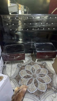 العنوان رأس دوميز  اخو الجديد اي عيب مابيه