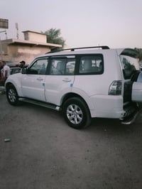 باجيرو حبتور • ٢٠١٠ • مكينة ٣٥٠٠