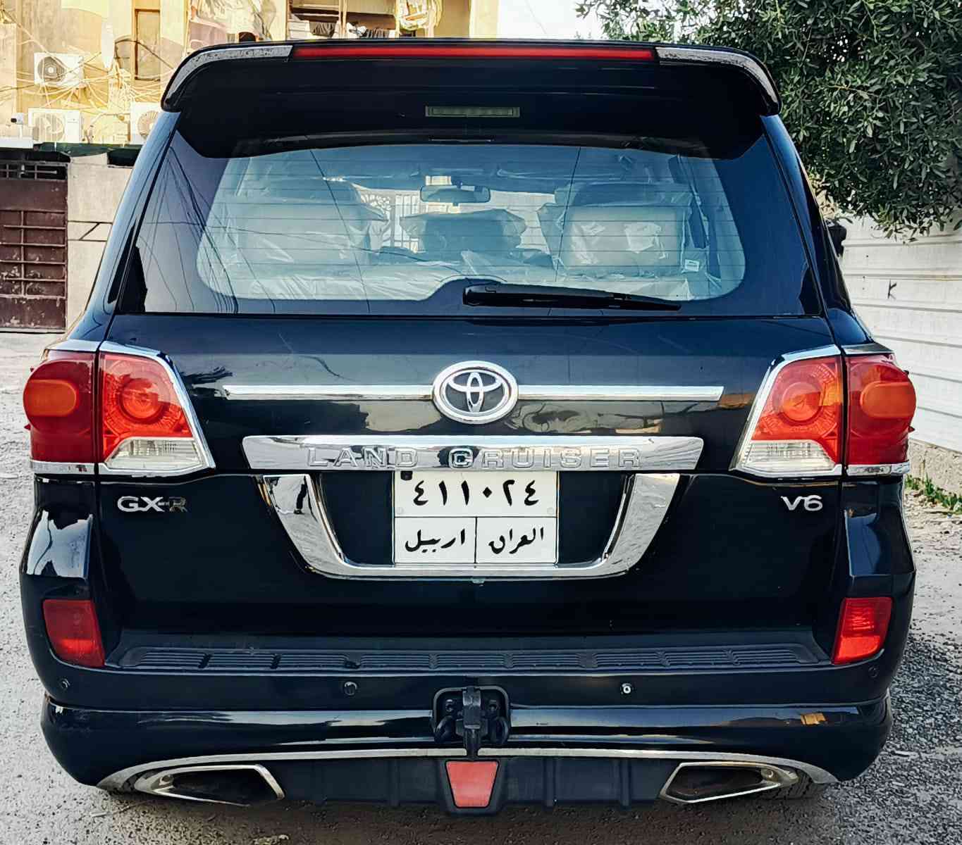 لاند كروز موديل 2009 محدثة 2015 بيها صبغ جاملغ امامي اثر شخوط وصبغ جاملغ خلفي مستعجل على البيع ب دفترين ونص 250 ورقة بيها مجال 
للاستفسار الاتصال 
***********
