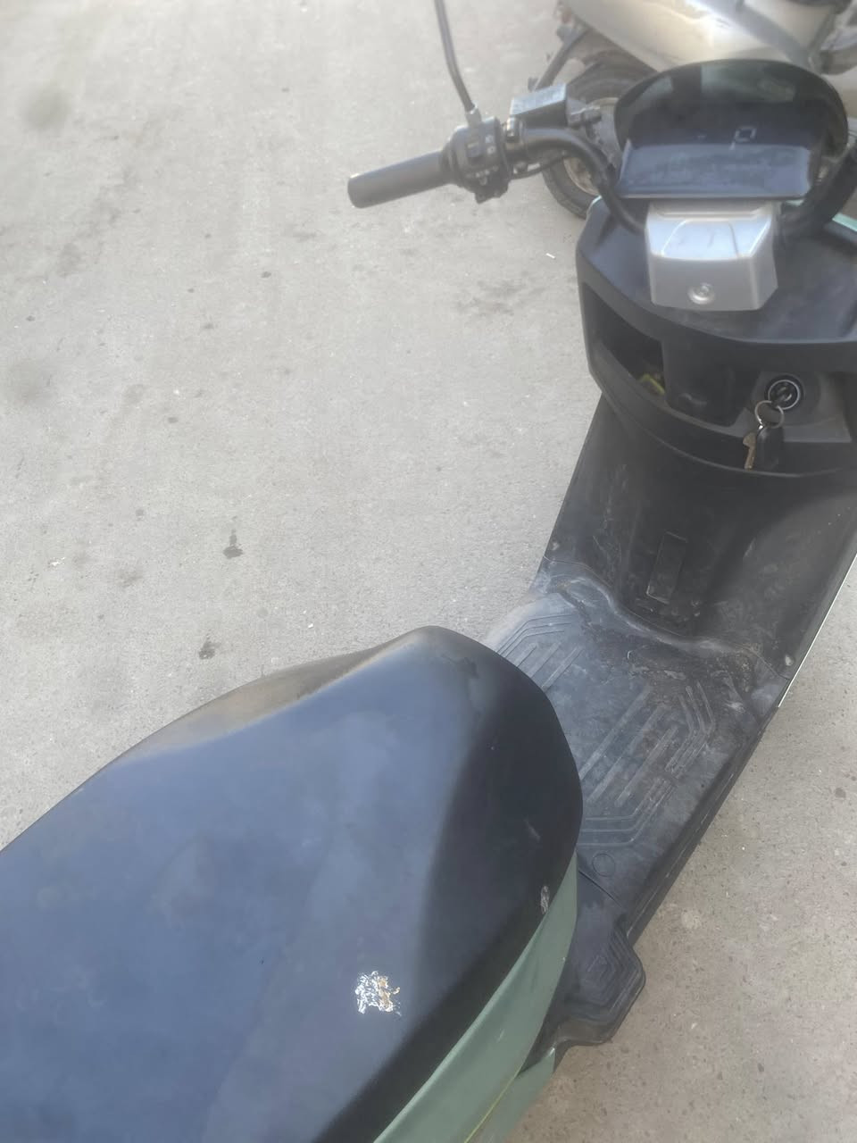 درجة شحن لبيع قبل شهر مَہטּ اشتريته ورايد أبيعه درجة كلش نضيفة السعر650بيها مجال للتوصل ***********
