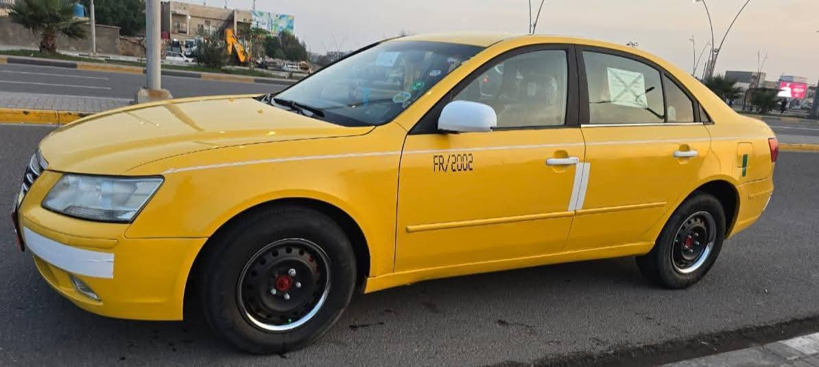 سوناته موديل((2010)) رقم بصره مشروع وطني تحويل تحويل بسمي سنويه مجدده الغايت((2027))مصفره اهيه وغرامات  مكينه وكير وحداديه وطخم تاير كهربايات كله شغاله داخل جديد مكان بصره سعره $((80)) وبيه مجال ((***********)))((***********))
