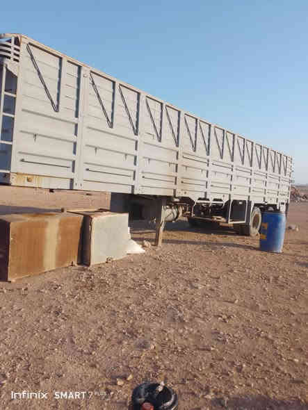 سلام عليكم للبيع عربانه جناب مكان انبار القائم الستفسار رقم ***********
