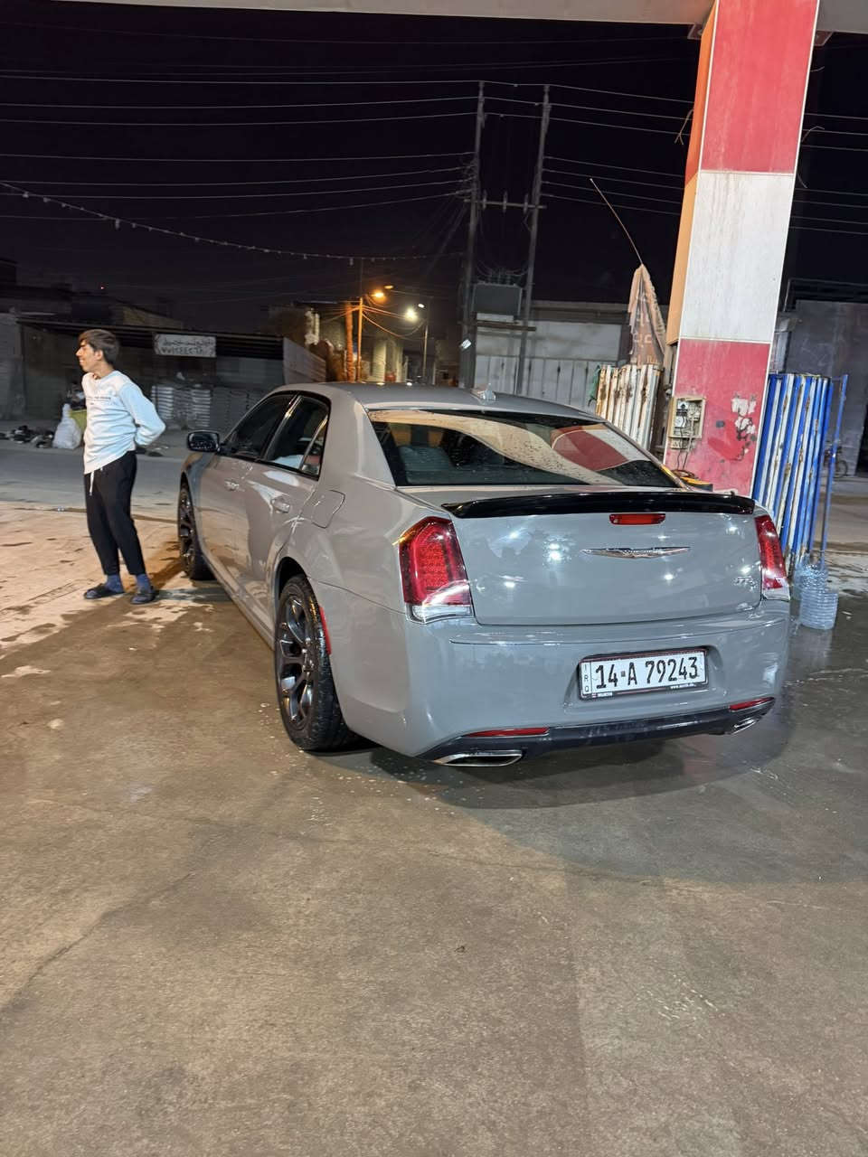 السلام عليكم وبامه s2019ماشيه 45ميل رقم بصره بسمي ضربه جنطه مكاني بصره سعر خاص***********
