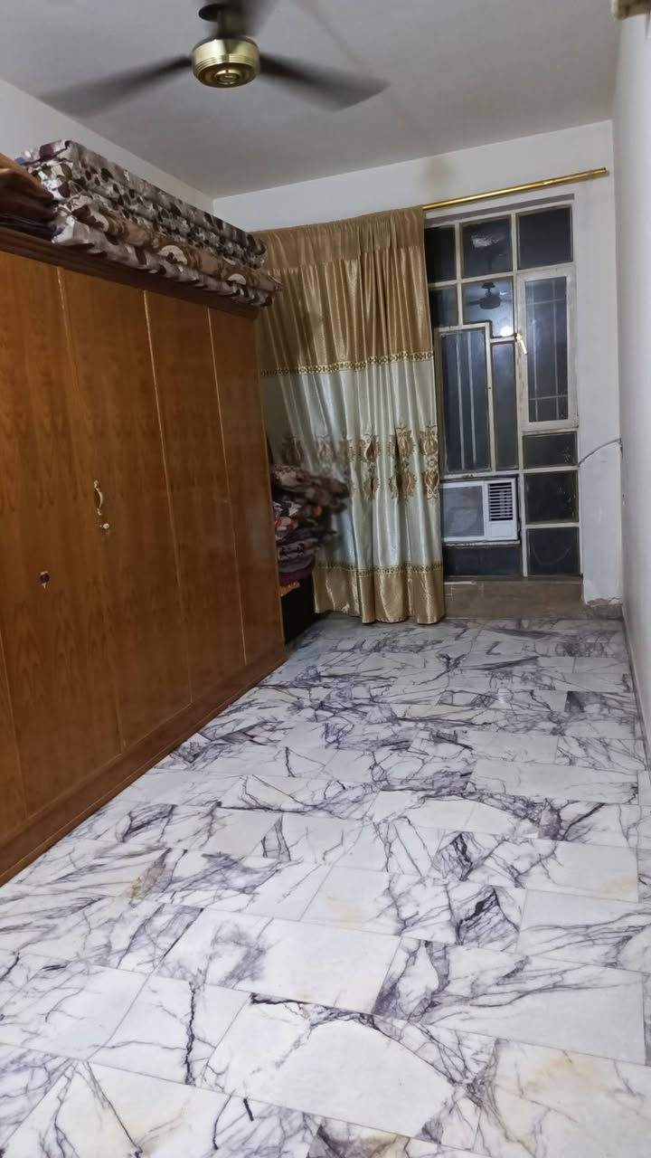 بيت للبيع 225م طابقينفي الرصافة الثانية بستان علي كمال
للاستفسار ***********

