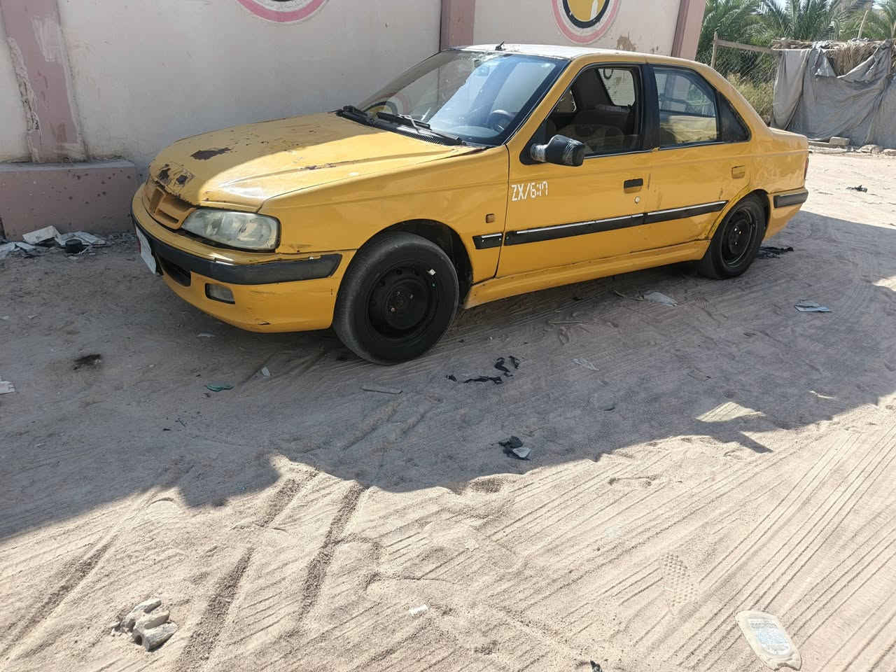 سلام عليكم بيجو بارس موديل 2010 مكينه وكير جدد كهربائيّات كله شغاله تخم تاير شواصي بلاد حداديه جديده مصفره غرامات  السعر 13 المكان نجف ***********
