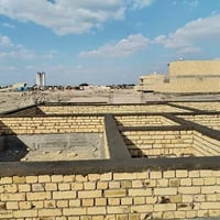 يالله خوان خلفة بناء جاهز للعمل اخذ اكباله وبليوميه وع الدبل شغل درجه ...