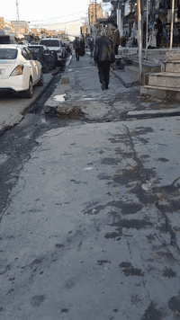 ارض في حي القاهره قريبه جدا على شارع سوق حي القاهره ثالث قطعه تصلح للاستثمار المساحه ٢٤٠متر واجهه ١٠م ونزال ٢٤ والسعر مناسب جدا 
***********
***********
