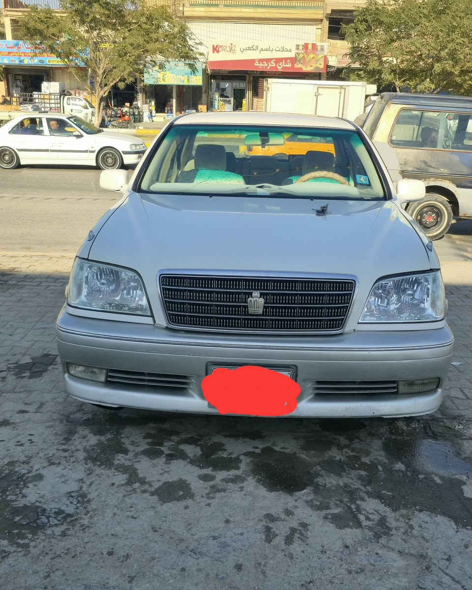 للبيع
موديل ٢٠٠٢
رقم كركوك دولي
اربع دكم 
كرستال اصل 
تبريد قطعتين
بردة خلفية
محرك دي فور الجبير
كشنات كلهن كهربائيات
ثلاجة خلفية
سيارة مكفولة من الكص ونقل جثة والاصوليات
السيارة بسمي مداور ثاني يوم باي مكان يعجبك
بيها طخات بسيطة بالجاملغات الامامية
السعر 140 وبيها مجال
***********
