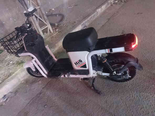 للبيع دراجه شحن 6 بطاريات دبل فؤل نظيف شرط الفحص نظيفه 350 كربلاء حي البلديه ***********
