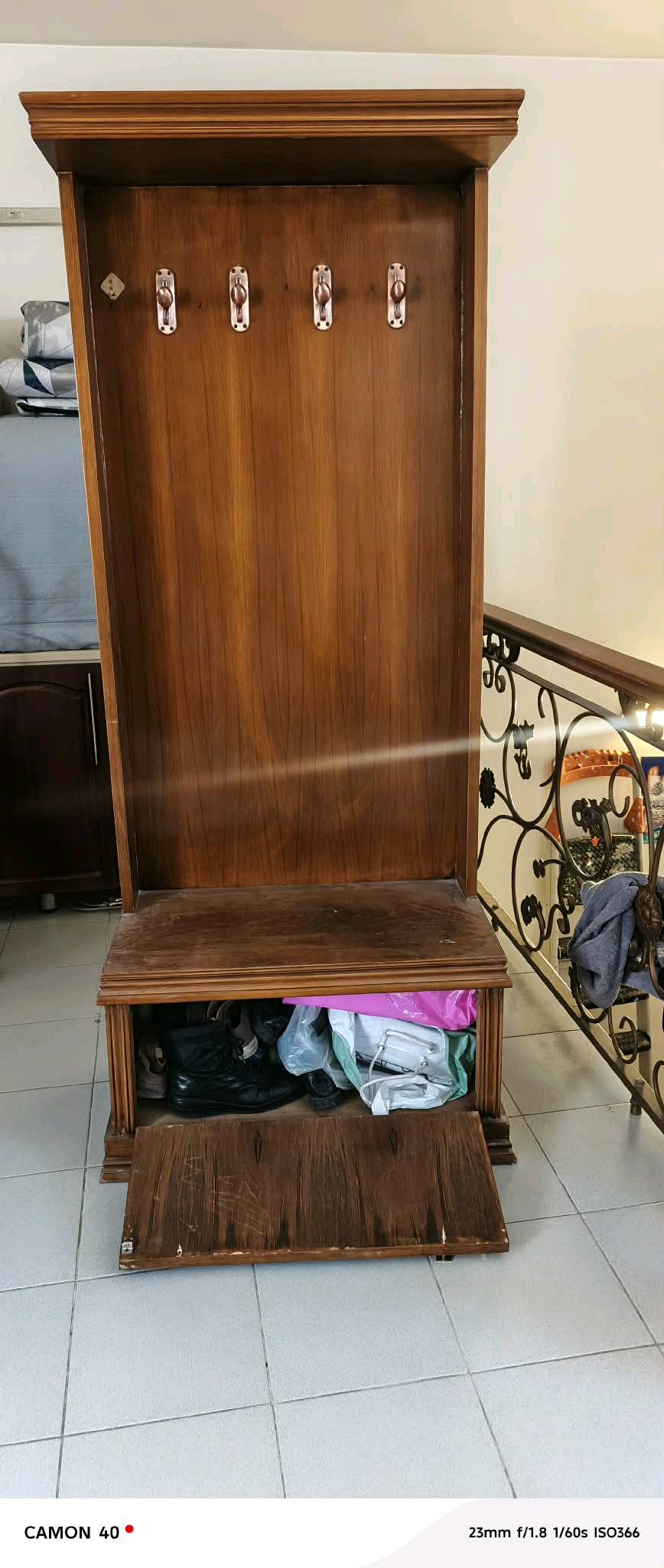 الطبلات ب٥٠
طبلة وسطية ب٧٥
الأخشاب ب١٥٠