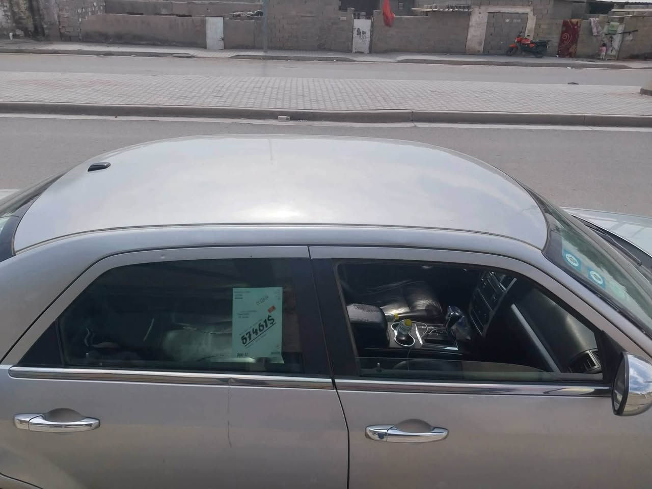 اوباما موديل  2010 اصل باسمي تحويل مباشر  مشروع وطني وين ميعجبك احولك سنويه لغايه 31 السياره مابيه اي نقص حداديه جديده كير مكينه جديه تبريد شغال بل واقع احلى من لصور مكينه 3500 جوكات 4 ترايك وين متريد مكاني واسط  للاستفسار***********
