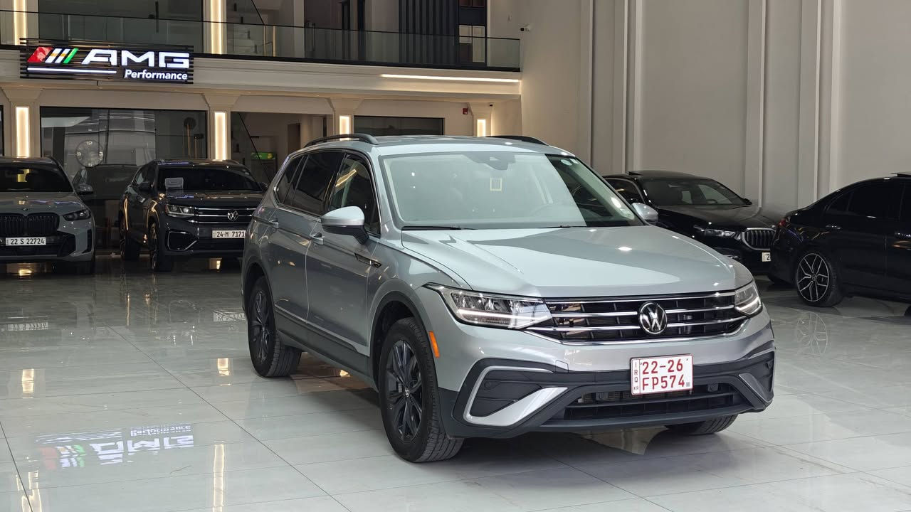 Tiguan SE 4Montion 2024
كلين تايتل كفالة عامه حتى دعاميات بشرط 
بصمه 
شاشه الكترونيه جبيره 
صندوق كهربائي 
دفع رباعي 
رادارات 
محرك 2.0 توربو 
ماشيه 26 الف م 
السعر205 وبي مجال بسيط 
تترقم شمالي فقط 
للاستفسار 
***********
***********
