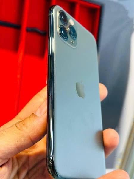 السلام عليكم 

جهاز ايفون 11بروماكس ذاكره256بطاريه١٠٠مبدله اصليه جهاز نظافه فول سعر ٣٢٠قفل مستعجل عله بيعه تواصل خاص 
مكان ديالى بعقوبه الحديد


**إذا كنت صاحب هذا الإعلان وتريد حذفه لأي سبب، رجاءا أرسل رسالة إلى الدعم الفني**