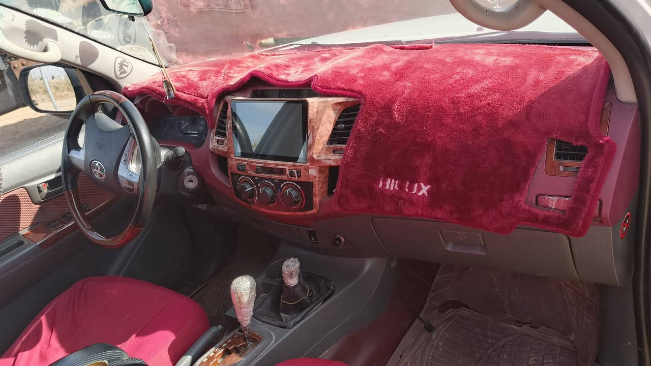 للبيع سياره فلاونزه فورويل موديل 2014 كويتي اتوماتيك رقم شمالي سليمانيه سنويه لحد 2029 نكليزي سياره مكفوله بيه بارد قليل بيه سونار المكان واسط قضاء الحي الاستفسار عله الرقم ‏‪***********‬‏
