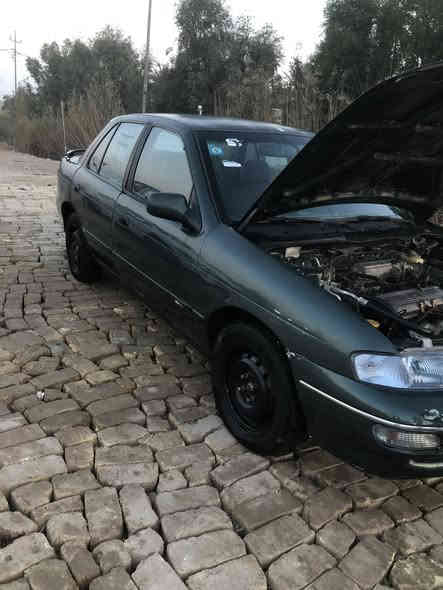 بسم الله 

كيه سيفيه موديل 95
لون زيتوني  مصبوغه عام للجماليه 
بدون حادث 
صدر جديد امامي خلفي 
كير ومحرك خير من الله 
العسر 36وبيه مجال 
ما متواجد على الفيس 
***********
