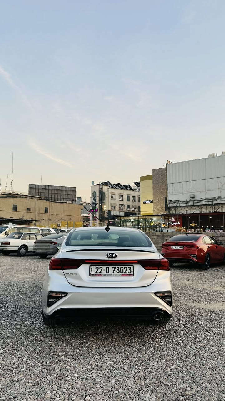 للبيع كيا فورتي 2020
كير CVT ناعم واقتصادي بالأداء والبنزين

📍 الممشى الحقيقي: 46 ألف ميل فقط

الضرر بوند مبدل فقط (بدون أي تأثير على الشاصي أو الميكانيك)

السيارة نظيفة كلش وفوق الممتاز

مكينة وكير بحالة وكالة، شغلها ناعم وماكو أي ملاحظات

الهيكل مرتب وخالي من المشاكل

داخلية نظيفة جدًا واستخدام شخصي

تكييف قوي ❄️

سيارة اعتمادية ومناسبة
 اي استفسار خاص او الرقم 
***********
