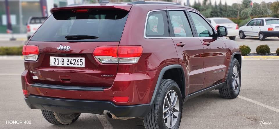 جيب لاريدو موديل2017ماشيه163ميل كير محرك مكفوله وارد امريكي بدون ايرباك سياره جديده حلوه عنوان سليمانيه السعر188بيها مجال***********
