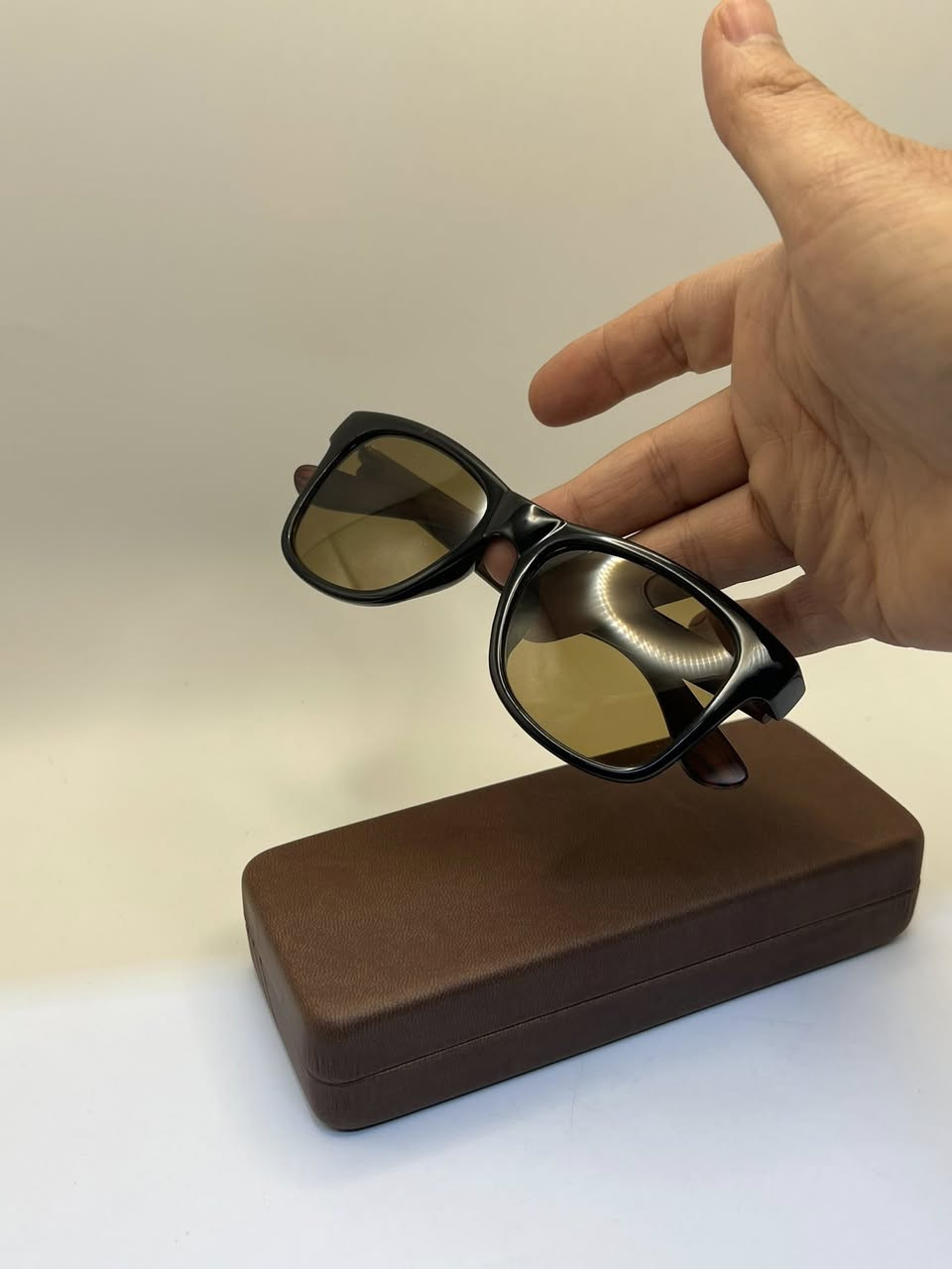 داخل الصفحه 👆


**إذا كنت صاحب هذا الإعلان وتريد حذفه لأي سبب، رجاءا أرسل رسالة إلى الدعم الفني**