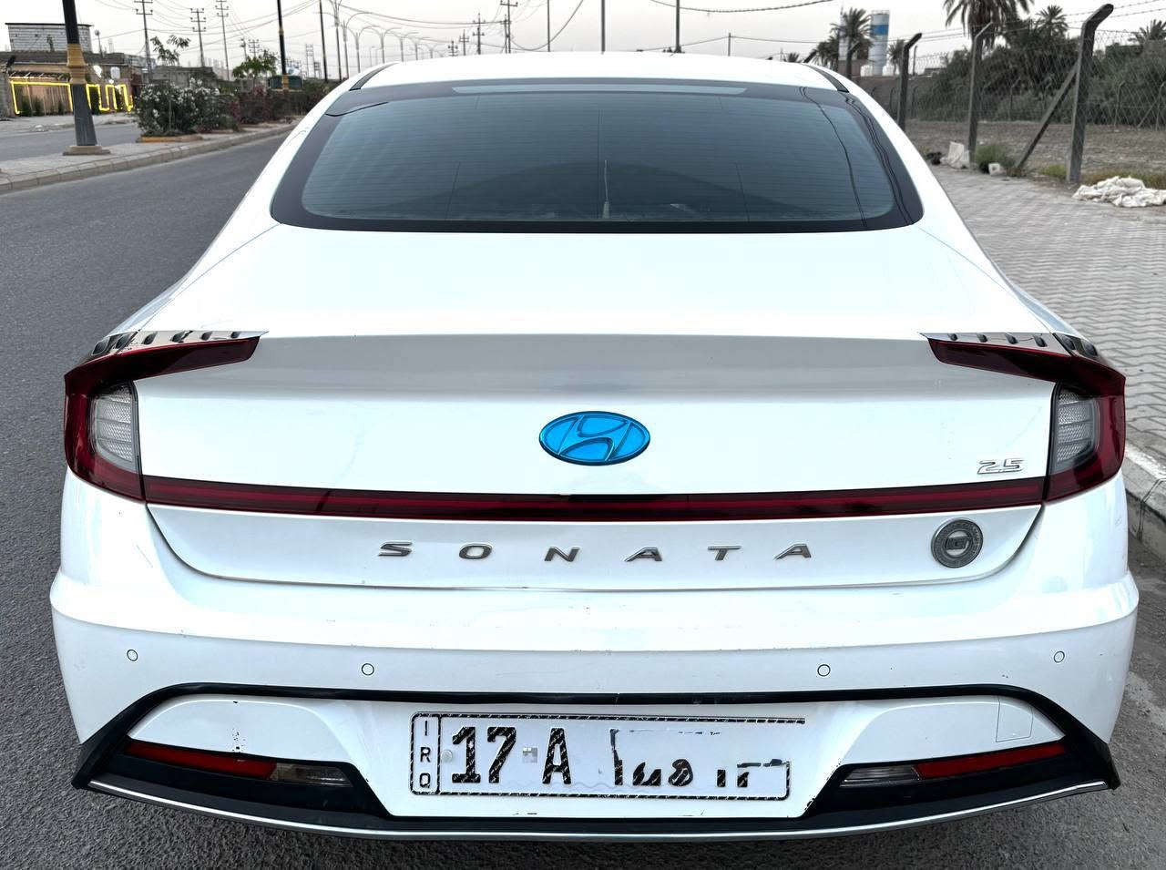 للبيع او المراوس سوناتا 2021 الخليجي رقم مثنى بسمي تحويل ثاني  سيارة جديدة بمعنى الكلمة استخدام شخصي 

مواصفاتها 

دواخل لونين تحكم جهتين اشاير بلمري تبريد قطعتين لد خلفي ابلاجكتور خمسة ويل كب مرآة شفط محرك 2500دوش

 وبعد بيه هواي مواصفات 

الاستفسار الاتصال على ***********
