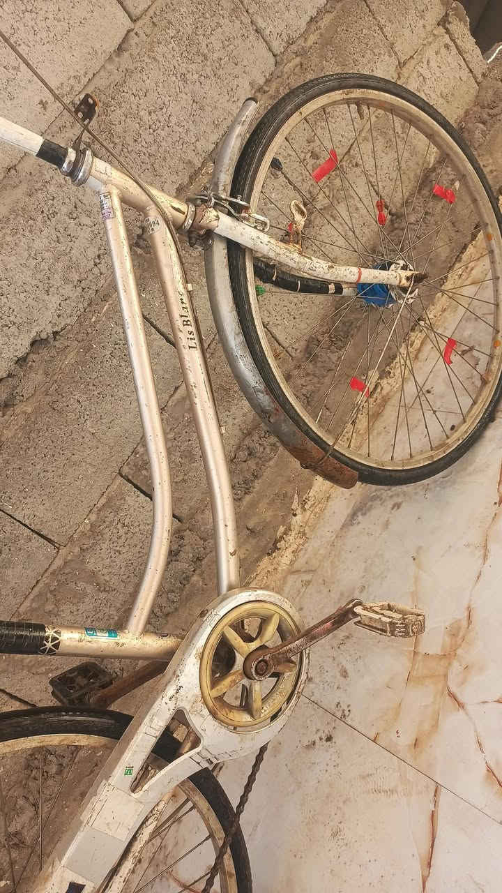 لبيع حجم 26 بداله وحساس نقص بي بس صجم وبس سعر 35 وبي مجال‏‪***********‬‏
