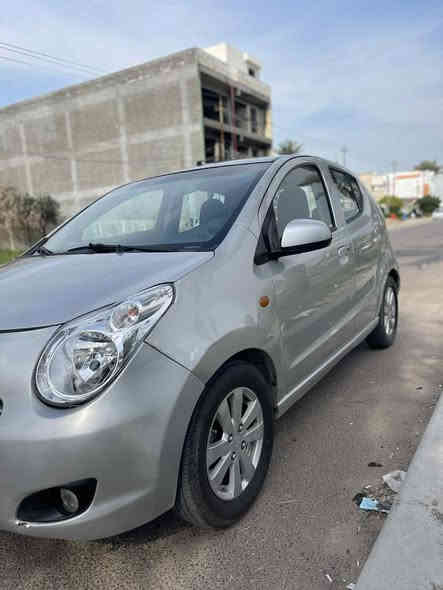 للبيع سازوكي سيليريو 2014 خليجي اوتوماتيك ماشية  100 الف كيلو رقم دهوك بيها صبغ جاملغ وبنيد بدون دواخل ايرباك طاك حلوه السيارة بدون نواقص مكينه كير تبريد مكفولات(البنيد مصبوغ اثر جراد)

سعرها 70$ ورقه وبيها مجال بسيط

مكاني السيدية ***********
