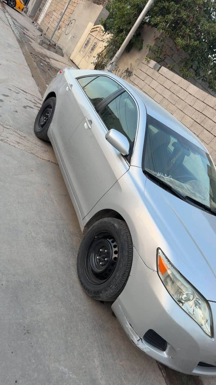 سلام عليكم كامري موديل 2010
امريكي كير محركً شرط لا صرف لا بخار
رقمً سنويه هزه كل جديد تحويل مباشر
بابين نص نص صبغ بونيد ربع صبغ شرط 
بدونً قطر دواخل تبريد كهرباي صدر 
كل جديد مكانً كركوكً سعرهً ١١٠
*********** كركوك, العراق
