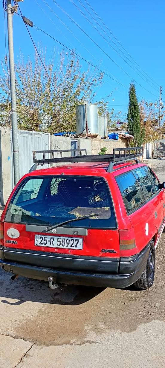 ئۆپڵ ئەسترا
مۆدێل 92
مەکینە1.6
تەحویل بەشەرت ڕەقەم مشروع وەطەنیە
سەنەوی تا29/6/2030 بەسەردەچێت
کۆ بۆن بەنزینی هەیە
بێ بۆیاغە 
گێڕو مەکینە بەشەرتی فیتەر
چوار تایەی تازەیە سەیارەکە کامل مەسرەفی کراوە ماڵی دۆستە
سعری(46)مەجالێکی زۆر کەم
***********
*********** كركوك, العراق
