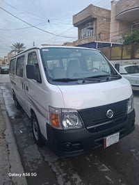 نيسان للبيع 2011 بيهه مكانت صبغ  مكلف بل نشر هاذ رقم راعيهه 0770997012...