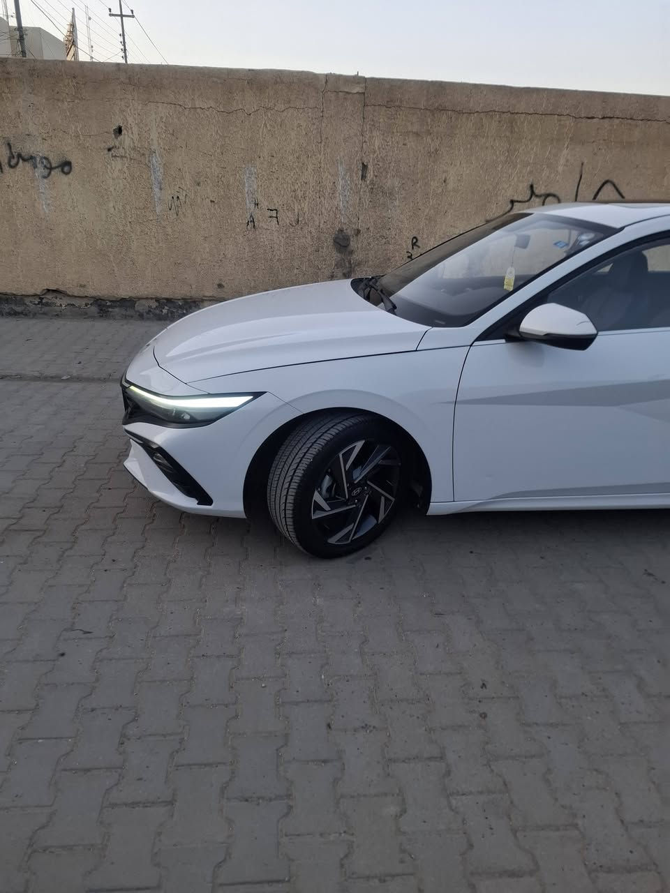 السلام عليكم النتره تجميع مديل 24 ماشيه 20 بعدهه بحالت الوكاله مكفوله كفاله عامه منكلشي فول مواصفات السعر 145 وبيهه مجال قليل مكاني نجف مكتب الرشيد رقم اربيل 
***********
