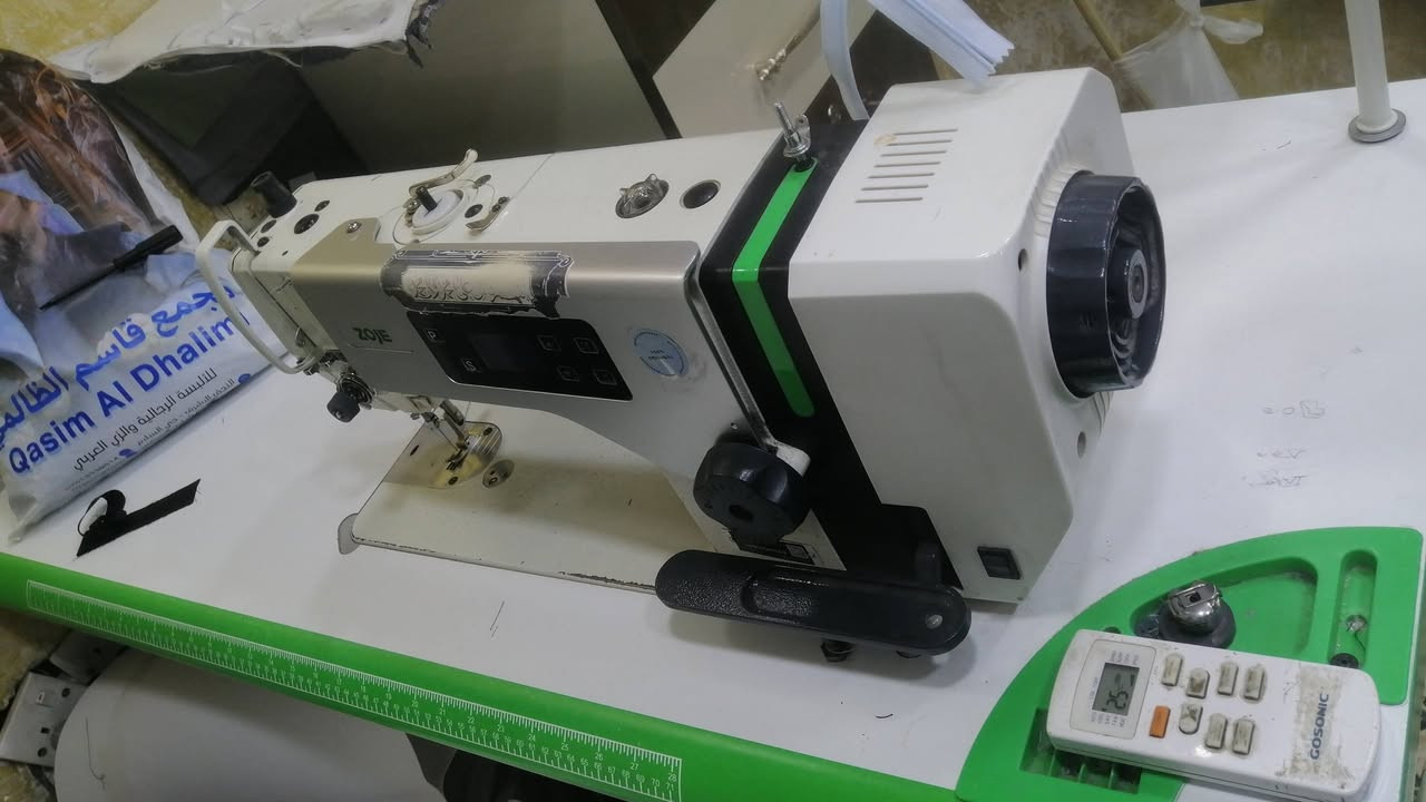 سلام عليكم مكينه للبيع نوع زوجي كاتم نضافة ٨٠ بلميه استخدام قليل السعر ٣٥٠ الف وبيها مجال مكاني النجف السوق الكبير موبايل *********** الشراي يخابرني غير متواجد خاص
