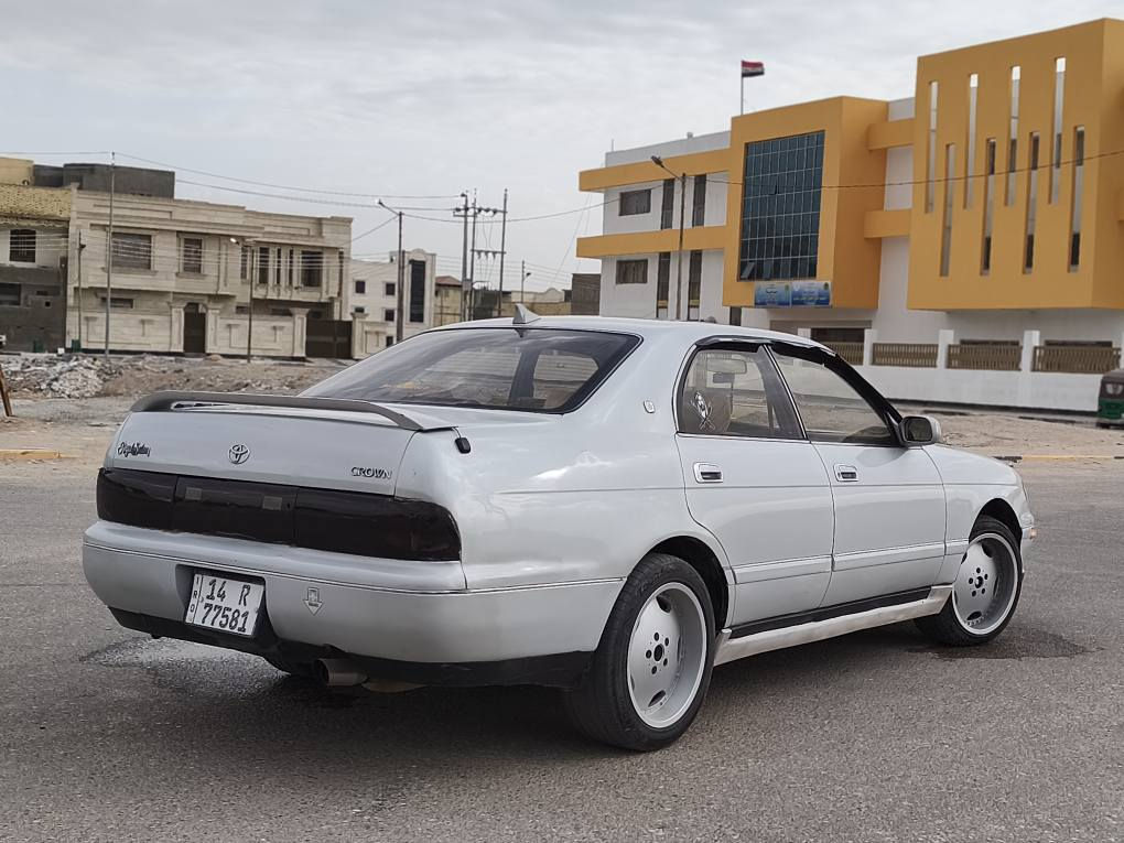 الهم صلي على محمد وال محمد 

سلام عليكم البياع شراي ما تفيدك اعبر المنشور 

بطه متصل بسمي رقم انكليزي بصرة سنويه 2030
مكفوله اصوليات كامله كص ونقل جثه 
مكينه وكير 2500 دلكو جدد
السيارة بيها سستم جديد ومصبوغه
كهربائيات وحداديه كامله من الطول لطول 
عنبار ودبه مال شاهينه بريك بل مكان باتري جديد
فلنجات ودسكات جدد باور جديد دينمو جديد وبيها داش كام
شاشه وكامره خلفيه وسستم سماعات ودمام صوت يخبل
ويلات 17 تو سايز ياباني اصلي تخم تاير نضيف
السيارة جاهزه من كلشي ما عده التبريد وهواي مصروف عليها ترايك وين ما تريد وشرط 180 
السعر 60 وثق بالله كامله عليه بل 75 سيارة جانيها صار 4 سنين
مكاني بصرة تنومه الاكوات الثانية *********** ابو جاسم وبخدمتكم البصرة, العراق
