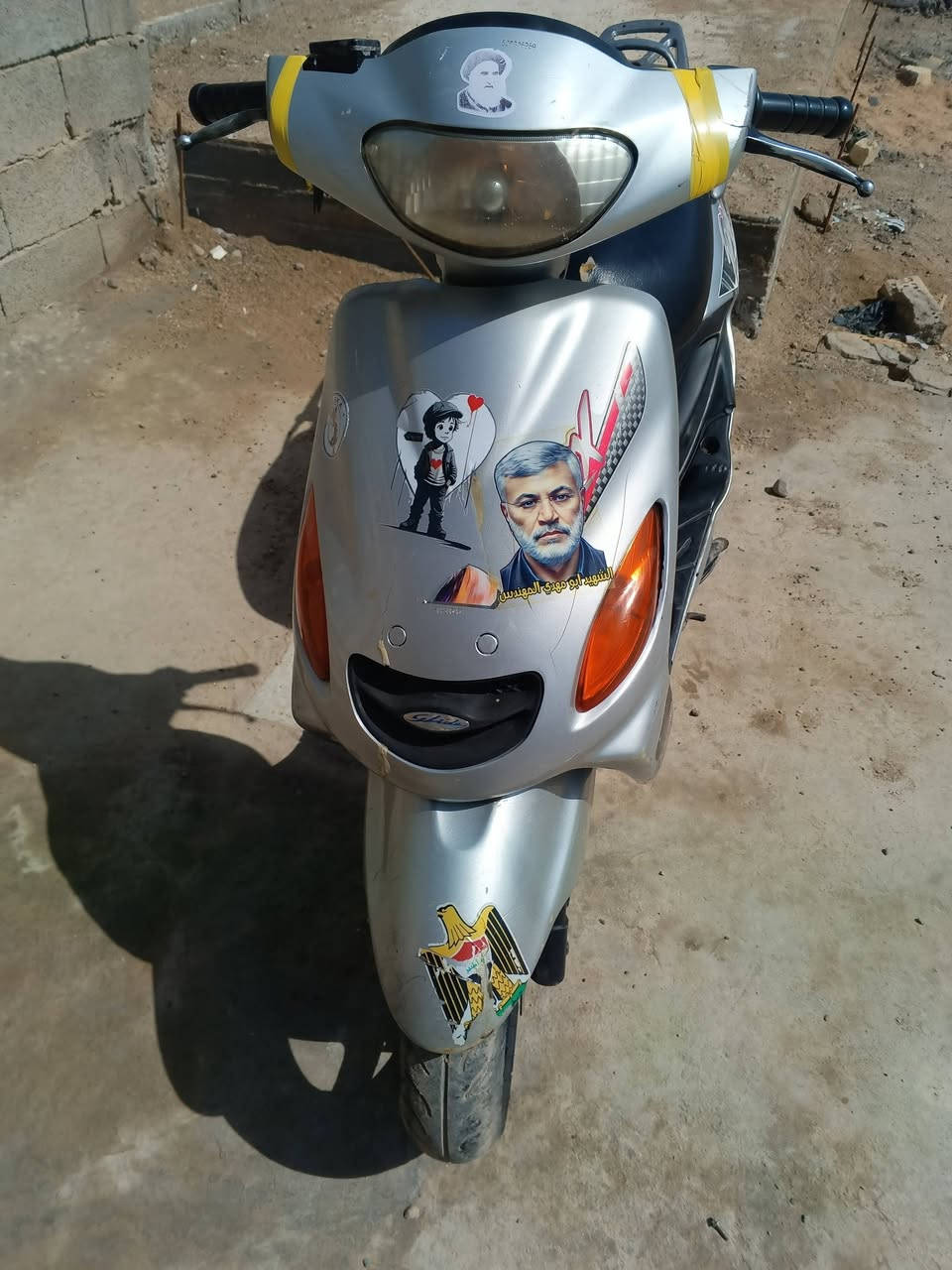 السلام عليكم شباب دراجه للبيع اكزز ياباني السرعه 100 دراجه كلها شغاله نگره سلف كيج بانزين شغال اشاير شغاله نقص بس رون مال سرعه مابي قمجي دراجه خير من الله السعر 250 وبيها مجال قليل العنوان بغداد حي السلام خلف مركز الخنساء قرب مستشفى الفضيليه العام رقم الهاتف *********** متواجد واتس اب فقط
