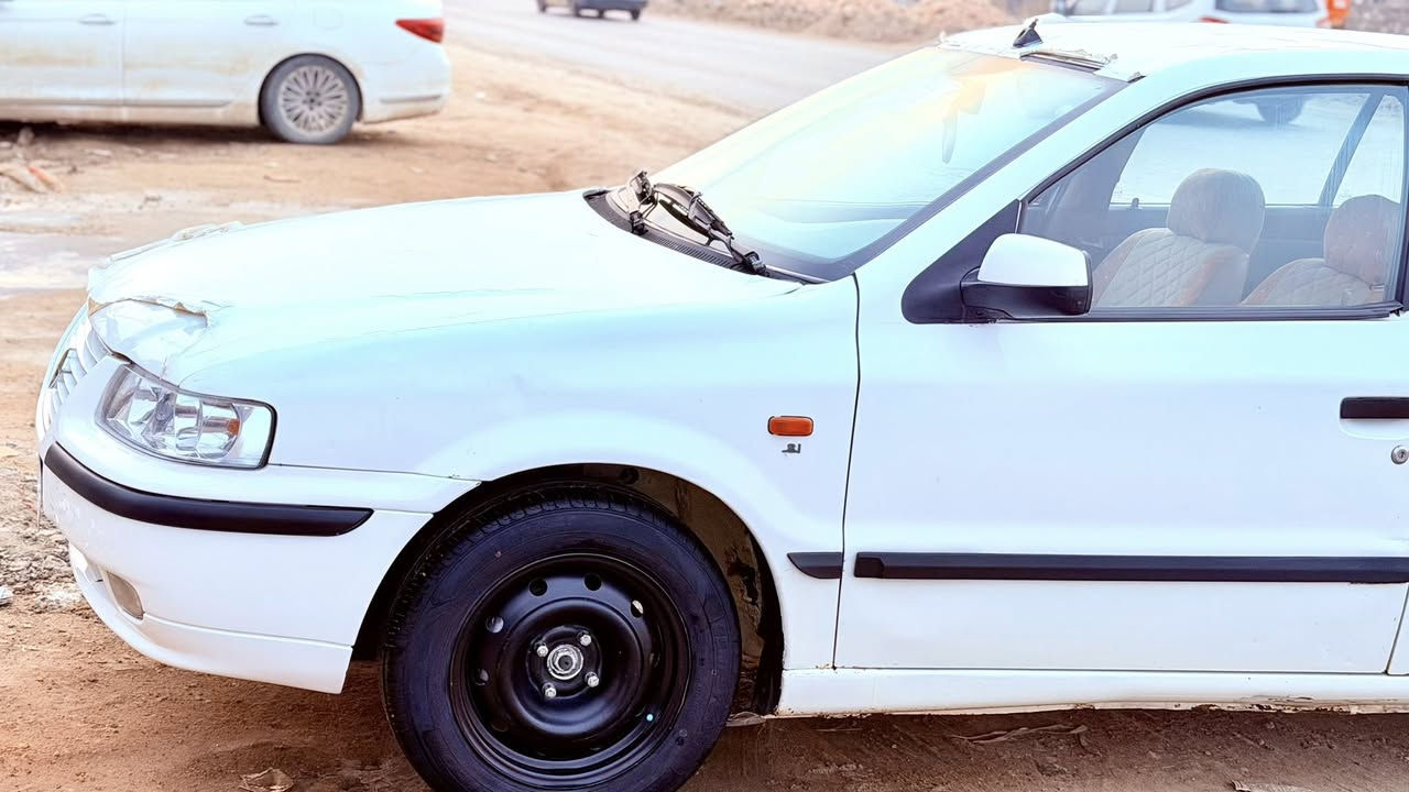 السلام عليكم ورحمة الله وبركاته
سيارة سمند ٢٠١٠ للبيع مكفوله من الصبغ والتبديل السيارة جاهزه وحييل نظيفة تبريد كير مكينه حداديه تخم تاير جديد السيارة ماناقصها اي شي وحاليا شادلها منظومة سماعات GBL وشاشة اندرويد تعرض رقمها قادسية مداور ثاني يوم 
***********
