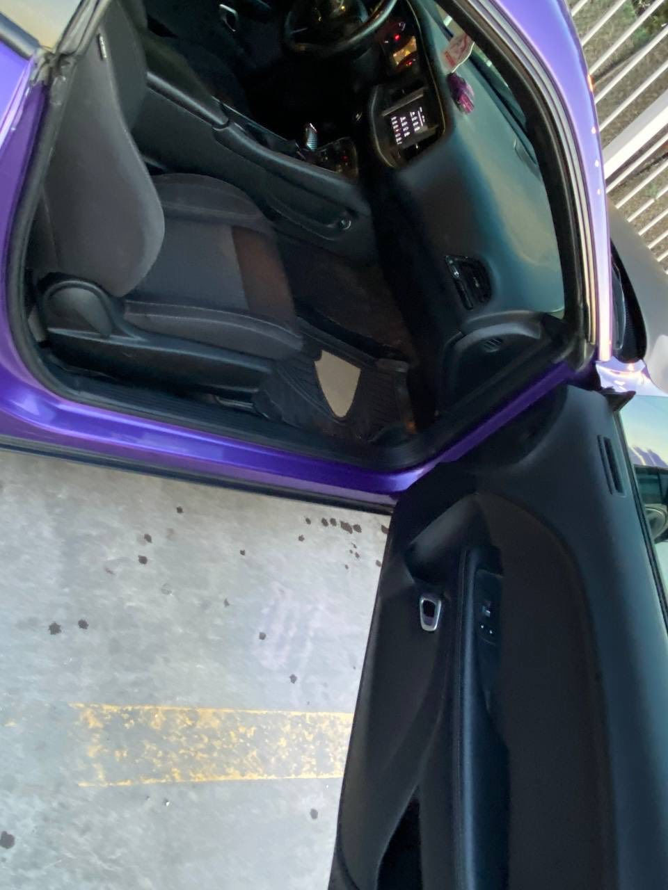 لون مميز 💜 بنفسجي
مواصفات sxt
تشغيل عن بعد
عليه ادامه كامله يم الياس
السياره اذا تصرف عليهه ١٠٠٠ دينار رجعهه
كلشي بيهه جديد صدر جديد مع الدبلات مع الاذاين صدر بلكارتون
السياره مال بيت ماشيه 64 فقط
ويل نجمه سعره ٤٠٠ دولار
السياره نصبتهه مال 8 سلندر كلش حلوه 
داخله كلش نضيف   
حادثهه ٣ قطع الاماميه من امريكا عده حادث امريكا السياره مكفوله
سعرهه ١٦٣ وبيهه مجال
عنواني الدوره ***********
