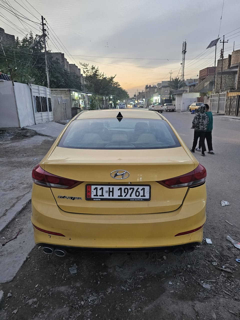 السلام عليكم النترا ١٧ حادثها طخات بالبنيد والجاملغ والباب الخلفي بيها خصرة وبارد بالشاصي واللغد سليم بي شي بسيط كلش السيارة بيها منظومة غاز شاشة كامرة مدوشمة السعر 120
ملاحظة كشرها نظيف فقط الدعاميات مرعبلات 
مكان السيارة كفائات العبيدي رقمي ***********
