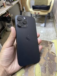 ايفون 16 برو ماكس • ٢٥٦ • بطارية ٩٣