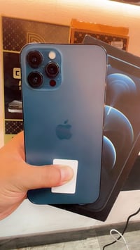 ايفون ١٢ برو ماكس • ٢٥٦ • بطارية ٨٩