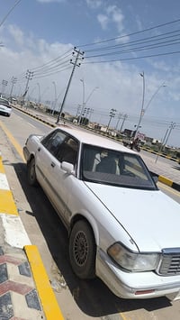 سيدان للبيع ايسر بلاد سياره جاهزه السعر نتصل عل الرقم 07827510240