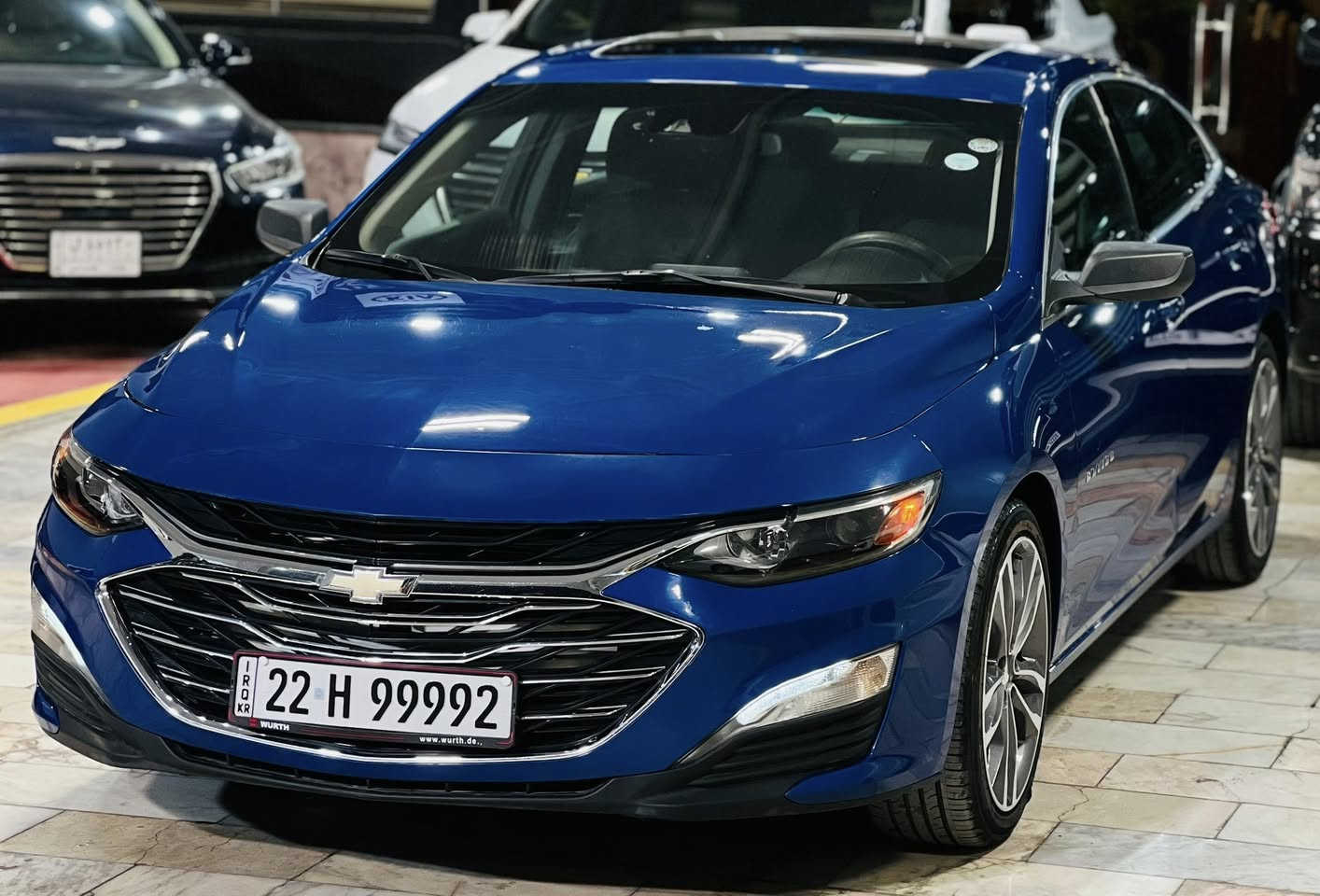 #شركة نجوم_ابو ظبي _لتجارة_السيارات_الأمريكية
السلام عليكم ورحمة الله وبركاته
نقدم ____ لكم         
_________________________
اسم السيارة : شوفرليت ماليبو
الفئة :       LT
الموديل :2023
اللوحة : رقم اربيل مميز 
نوع الضرر :  صلاح جزء من البنيد فقط/ صور الحادث مرفقة 
____
المواصفات............
محرك 4 سلندر
منراما 
بصمة تشغيل
بصمة ابواب 
اريل نڤگيشن 
تبريد قطعتين
كشن مخمل كهرباء
هيتر كشنات
شاشة كبيرة
اوتو هولد 
اوتو ستوب 
هاند بريك بصمة 
Apple carplay 
Android auto 
نظام ملاحة 
نظام تثبيت السرعة 
وبعد هواي مواصفات غنية عن التعريف بفئة LT 
________اهلا ومرحبًا بكم في اي وقت 

العنوان النجف الاشرف حي الجامعة مقابل المدينة المائية
السيارة معروضة للبيع فقط
للأستفسار الاتصال على 
 *********** علي المحنه
/*********** محمد النجم
