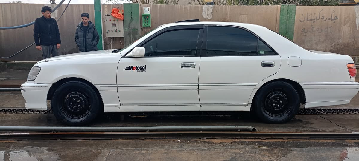 مەلیکە بۆفرۆشتن بڕاوە مەکینە بچوک مەڕغوب مۆدیل 2001 دودگمە تەبرید ساردوگەرم بەشرت گێرومەکینو تەقەوڕەقە بەشەرت سعر35گەڵاوکمیک مەعمەلە***********شوێن کەلار
