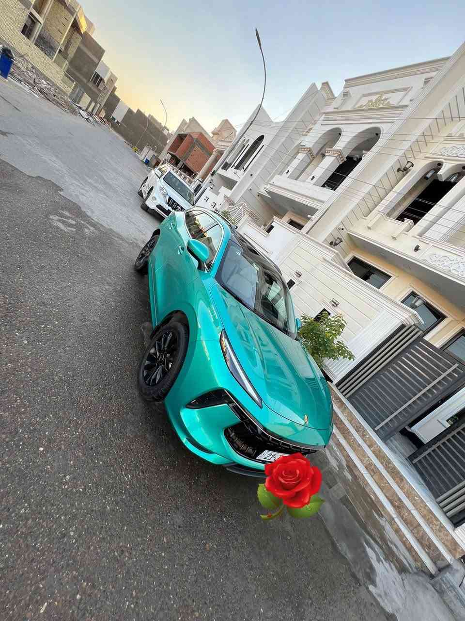 دونك فينكT5 EVO موديل 2023
فول مواصفات 1/1 استيشن
المحرك:  1.5 L تيربو (متسوبيشي )
ناقل الحركة : 7سرعات
قوة الحصانية : 195 حصان 🐎 
ماشية :93000
المواصفات 
ويل قياس 17 انج 
بانوراما 
شاشة التحكم ولعرض القيادة 10.25 أنش 
نظام تحديد مسار 
مقاعد مصنوعة من جلد النابا 
المقاعد الأمامية كهربائية و مدفاة وتبريد 
مصابيح أمامية LED
صندوق  كهربائي بصمه 
حساسات أمامية وخلفي مع كامرات 
دخول ذكي بصمه   
مؤشر لضغط الإطارات 
8 سماعات 
3 أنظمة قيادة (اقتصادي ،رياضي، اعتيادي )
سيارة بيه هواي مواصفات مكفولة من اي ضرر بيه في دعامية شخط ورصعتين في باب سائق 
رقم  سليمانية 
رقم صاحب سيارة *********** السعر 23 مليون
