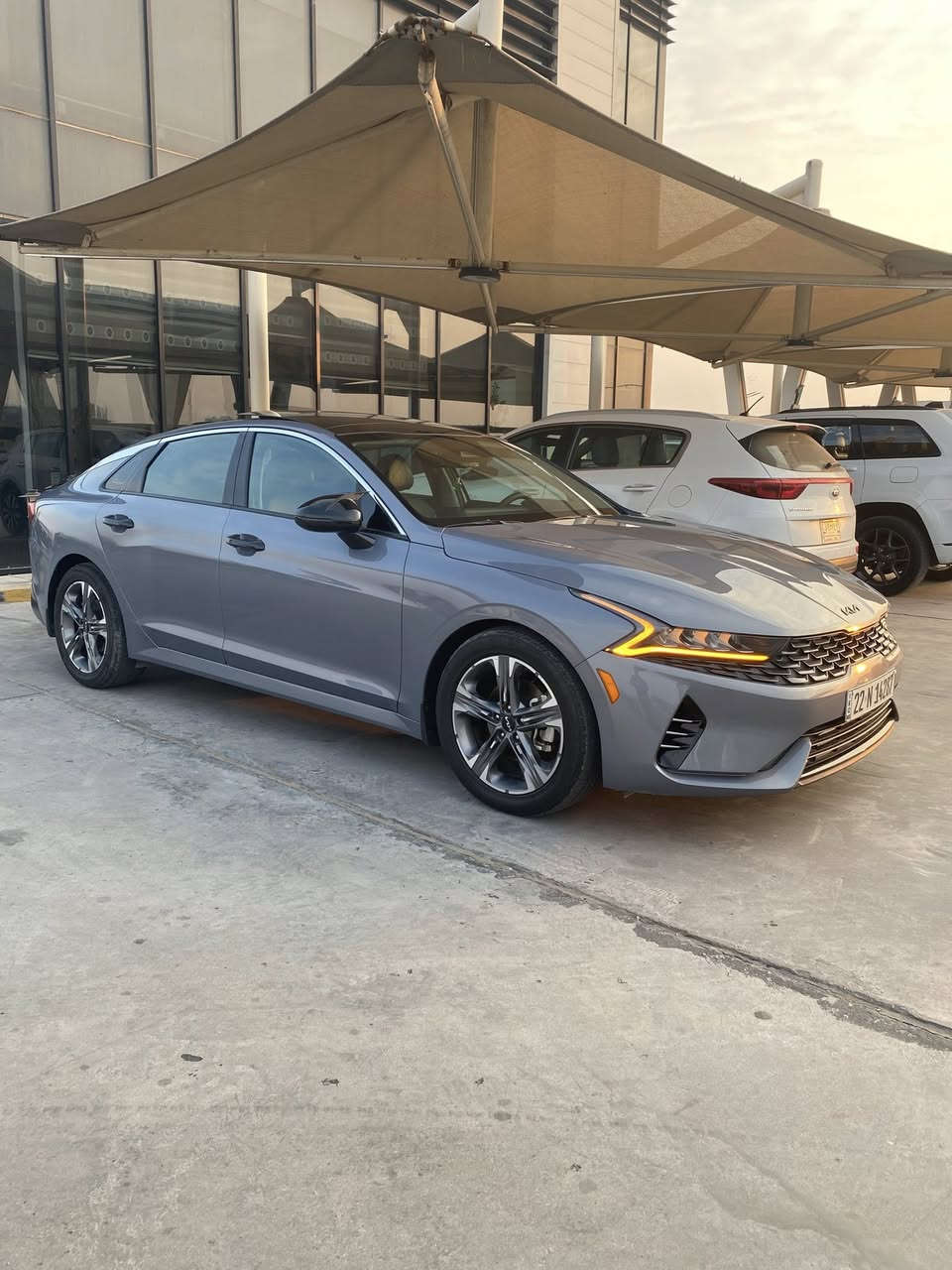 السلام عليكم استفسار اتصال العنوان بغداد 
***********
***********

  امريكي بدون ايرباكKia k5 2023 كي فايف 
أخت الزيرو ماشي 30 الف 
سعر 196🔥 وبيها مجال 
مواصفات EX
فوول ١/١
بنوراما
جلد
رادارات ٣٦٠ درجة
كراسي جلد و كهرباء  وتدفئة تبريد 
قطعتين تبريد
بصمة و تشغيل عن بعد
شحن لاسلكي 
٤انضمات قيادة
لايت اربع عدسات 
تحكمات ستيرن
شاشة كبير
بريك بصمة 
داخل ملكي صاج 
وبعد هواي مواصفات بيه لان اعلى فئةex
ضرر❌جاملغ خلفي صور الحادث داخل المشور 
رقم اربيل باسمي سنويه وهزه جديده
