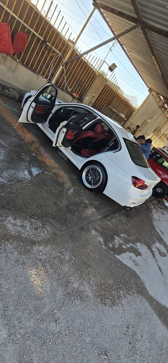 ‎Bmw 330i 2016 خليجي كفاله عدا بارد بل باب‎ كربلاء, العراق


**إذا كنت صاحب هذا الإعلان وتريد حذفه لأي سبب، رجاءا أرسل رسالة إلى الدعم الفني**