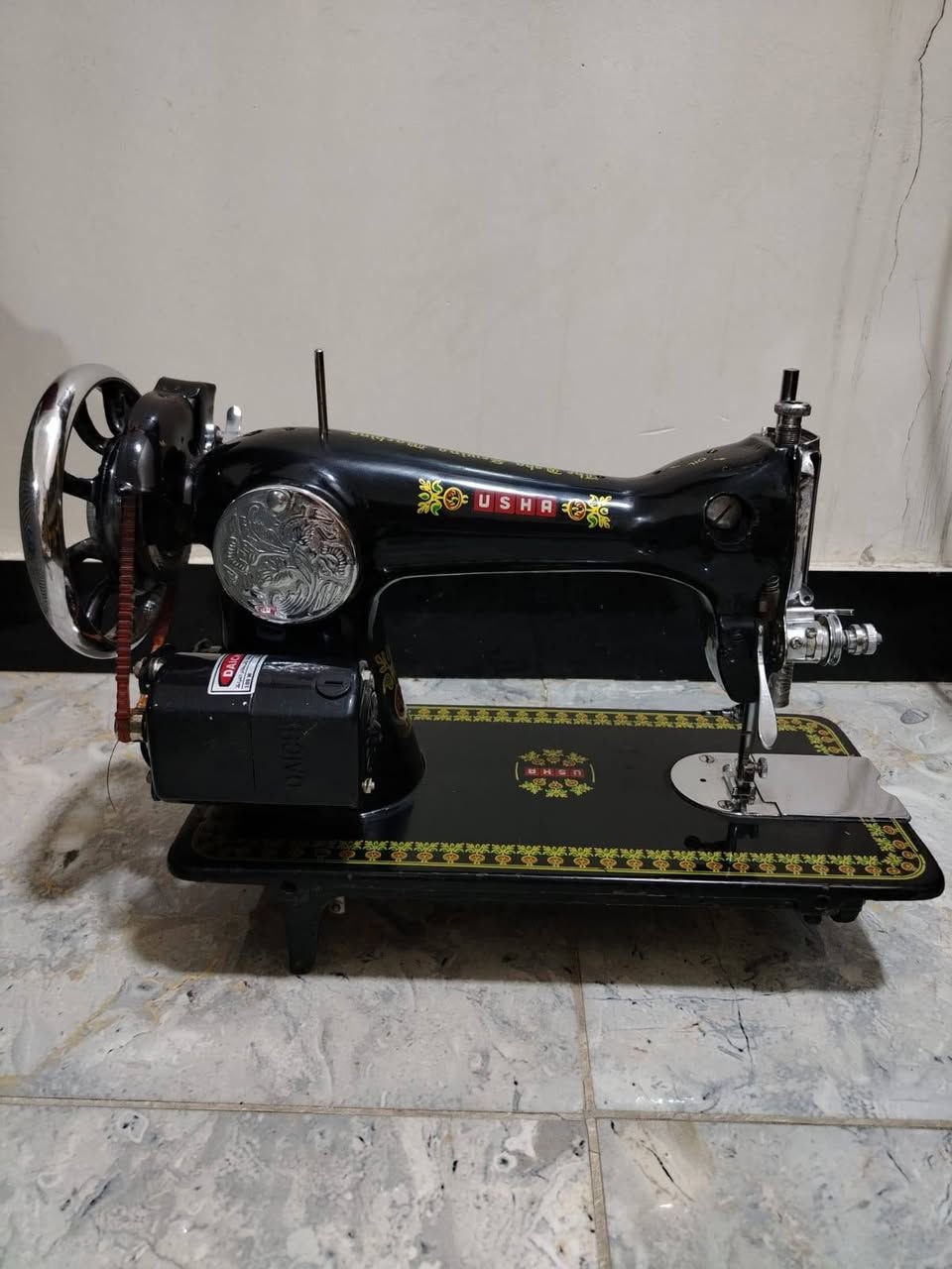 غراض للبيع
مكينه خياط ٧٥
جربايه حديد ٥٠
زاويه ١٠
مرشحه جديده السعر١٥٠
العنوان بغداد منطقه الري قرب اعلام السيديه


**إذا كنت صاحب هذا الإعلان وتريد حذفه لأي سبب، رجاءا أرسل رسالة إلى الدعم الفني**