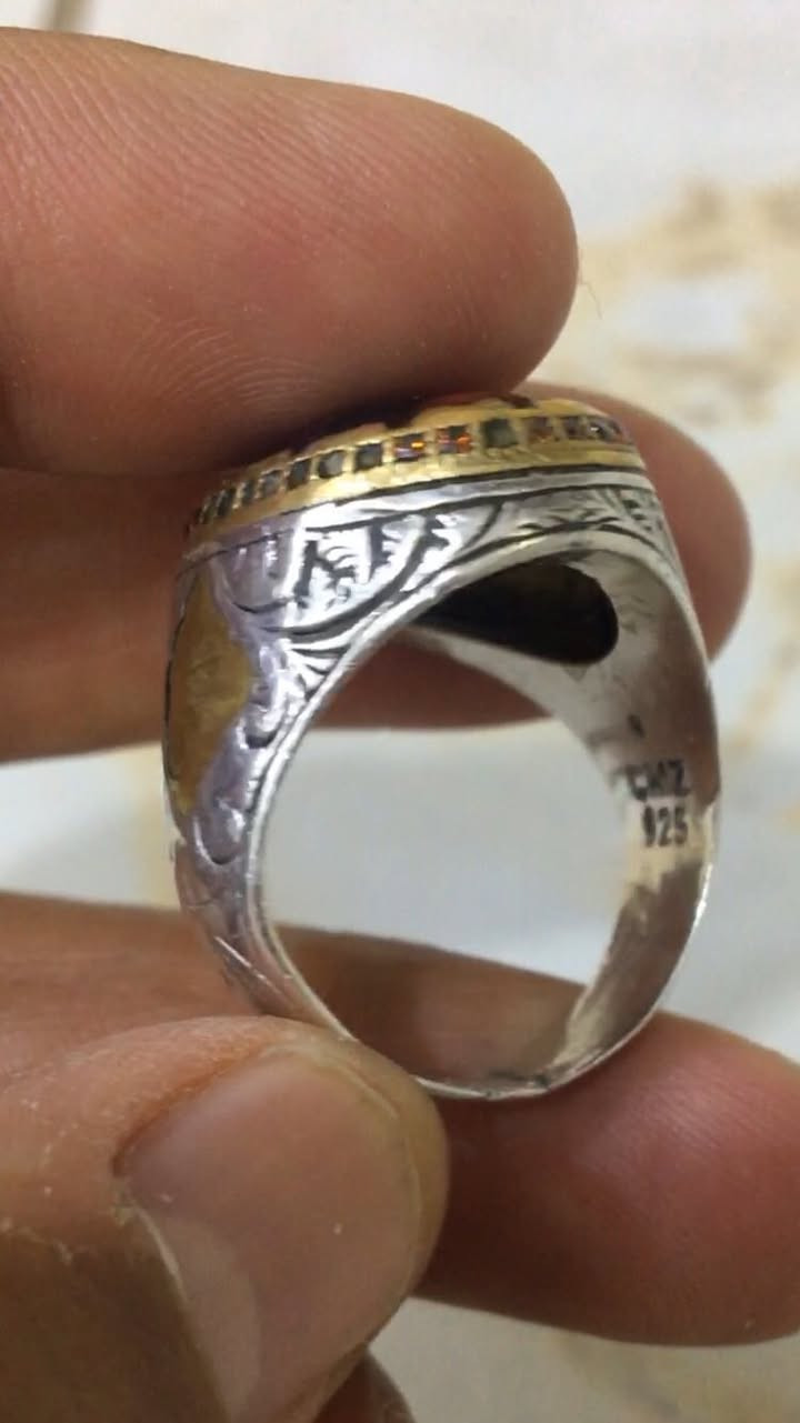 محبس نوادر عقيق يماني قديمه


**إذا كنت صاحب هذا الإعلان وتريد حذفه لأي سبب، رجاءا أرسل رسالة إلى الدعم الفني**