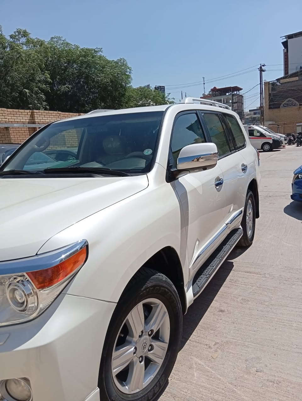 تويوتا لاندكروزر خليجي برايم  2015 كفاله عامه
✅ سيارة على وضع الشركة أبلادية

🚗 رقم اربيل

📏 ماشية 130ألف كيلو حقيقي

✨ سيارة جديدة جداً

🛡️ سيارة مكفولةمن كلشي

⚙️ محرك 6 سلندر

📡 حساسات أمامية وخلفية

📷 4 كاميرات

💡 نظام ترحيب

🪑 كشنات جلد

🔑 بصمة

🌞 فتحة سقف

❄️ ثلاجة

🛠️ داخل صاج

🪑 كشنات كهربائية

🎛️ تحكم ستيرن

👤 السيارة باسمي

مكان السياره  بغداد المنصور

اتصال

***********

***********
